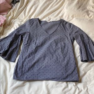 Cute women’s top/blouse!